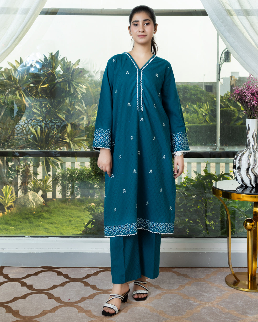 Women Embroidered 2 Pcs Suit